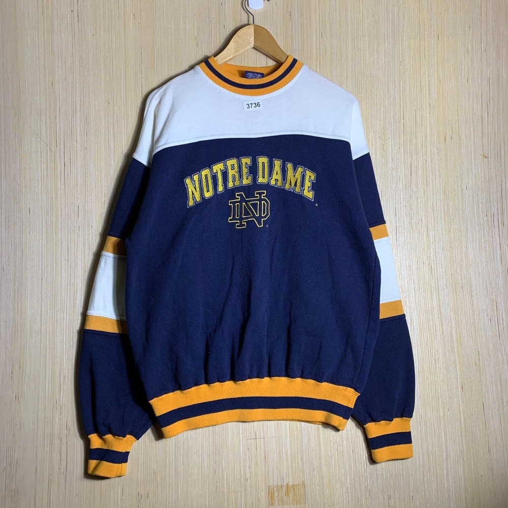 Vintage Notre Dame Sweater Medium Yellow Long Sleeve Men's Pullover College 90s
